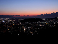 伊予松山15万石の城下町暮れ行く夜景　2