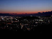 伊予松山15万石の城下町暮れ行く夜景　3